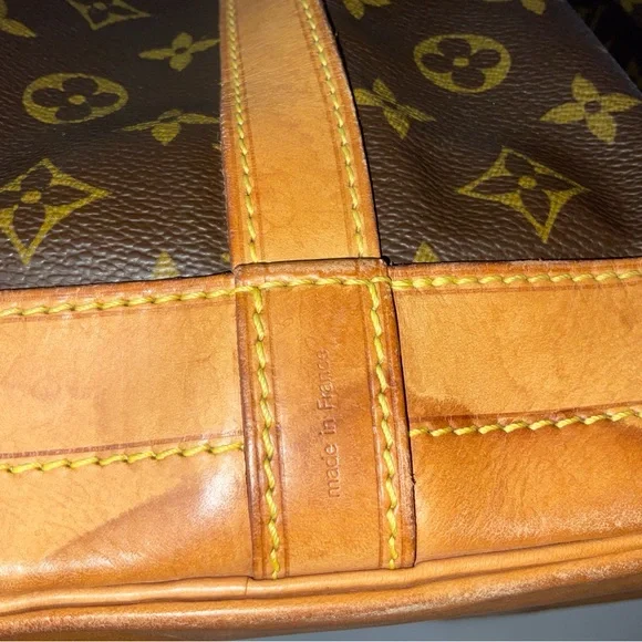 Louis Vuitton
Noe Handbag Monogram Canvas Large - Picture 6 of 16